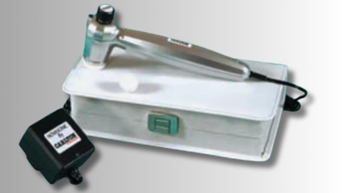 Garsinis masažo aparatas – Audiosonic vibrator. Pavaizduotas garsinis masažo prietaisas.